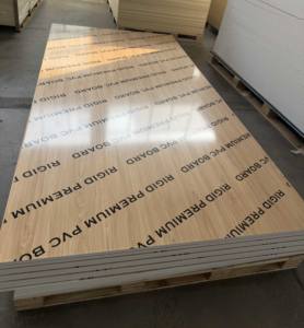 แผ่นพีวีซีเคลือบเงา 3 ชั้น ผลิตด้วยกระบวนการ CO-Extrusion - Product Image 4