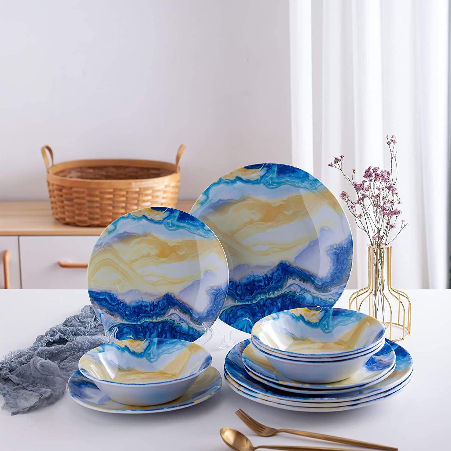 Durable Melamine Dinnerware Set for All-Season Use