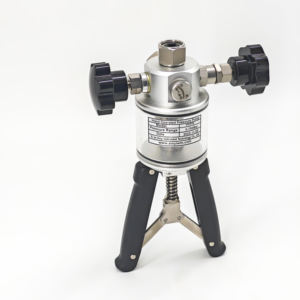 Bomba de calibración de alta presión de mano 70MPa Probador hidráulico portátil Manómetro de control de precisión/Transformador transmisor - Product Image 4