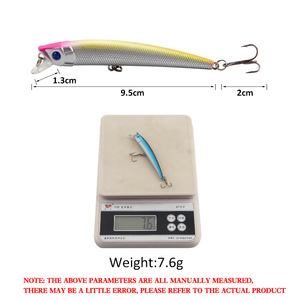Señuelo duro tipo Minnow XY-331 de 9.5cm y 7.6g con anzuelo triple y sonajero para pesca de lubina en aguas medias. - Product Image 2