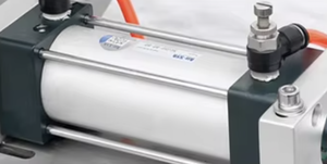 HL460S 20-35 Bag/Min Automatic Chili Chutney Packing Machine Wrapping Gluing Viscous Paste Filling <b>Sealing</b> Film High-Accuracy - Product Image 5