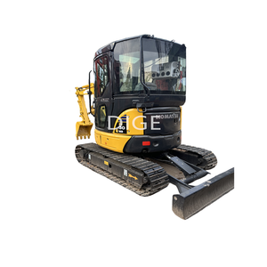 Excavatrice Komatsu PC30 3t d'occasion en stock au meilleur prix, excavatrice robuste, durable et puissante à vendre - Product Image 1