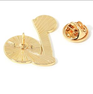 Pin de Solapa de Metal Esmaltado con Diseño de Trofeo de Fútbol de la Copa Mundial, Temática de Dibujos Animados, Precio de Fábrica al por Mayor, para Accesorios de Ropa - Product Image 5