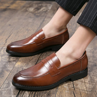 Chaussures habillées décontractées en cuir synthétique à bout rond pour hommes, style mocassins, idéales pour le bureau