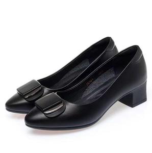 รองเท้าส้นสูงแบบหนาสำหรับผู้หญิง รองเท้าส้นสูงหัวแหลม หนังแก้วสีดำ รองเท้าทำงานหนังแท้ - Product Image 5