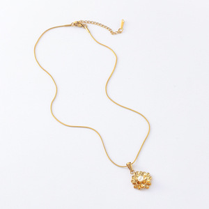 New Style Fashionable Stainless Steel Simple Three-dimensional <strong>Lotus</strong> Pendant - Product Image 5
