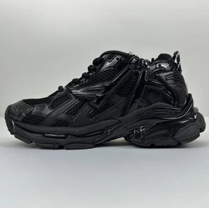 รองเท้าผ้าใบแฟชั่นดีไซน์เนอร์แท้คุณภาพสูงสำหรับผู้ชายและผู้หญิง รุ่นหนาพิเศษ สไตล์ลำลอง เดินสบาย รุ่นใหม่ล่าสุด ปี 2026 - Product Image 4