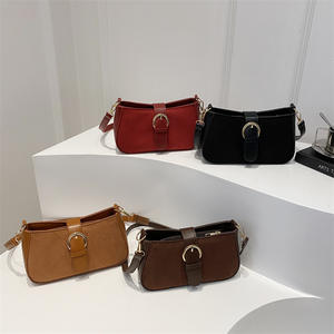 Boucle de ceinture givré sac pour femme 2024 nouveau sac à bandoulière populaire sous les bras pour dames - Product Image 1