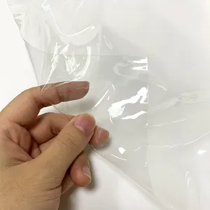 0.1 毫米厚的透明 TPU 薄膜应用的雨衣和面料层压