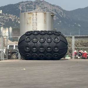 Fender pneumatique fiable à excellente durabilité pour une utilisation marine à long terme - Product Image 3