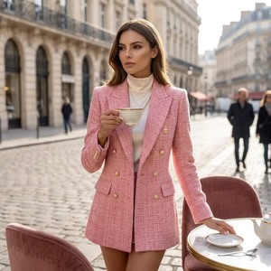 Giacca <span class=keywords><strong>in</strong></span> <span class=keywords><strong>Tweed</strong></span> Rosa Premium da <span class=keywords><strong>Donna</strong></span>, <span class=keywords><strong>Blazer</strong></span> Doppiopetto di Alta Qualità con Dettagli <span class=keywords><strong>in</strong></span> Perle, Cappotto <span class=keywords><strong>in</strong></span> <span class=keywords><strong>Tweed</strong></span> di Produzione Boutique - Product Image 2