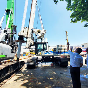 Rig Piling Bekas Soilmec SR80C /R518/R622/SR60/SR40 Rig Piling Hidrolik Putar Diperbarui dengan Baik Bor Rig Pengeboran - Product Image 4