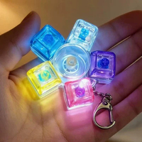 Porte-clés Fidget Spinner Lumineux avec 5 Touches de Clavier Mécanique et LED, Jouet Sensoriel Anti-Stress, Cadeau