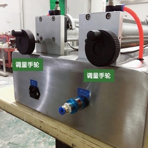Machine de remplissage de confiture de bouillie de pâte visqueuse liquide à piston pneumatique semi-automatique à 2 buses - Product Image 5