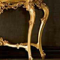 Französischer Konsolentisch im europäischen Stil aus Massivholz mit Handgravur, handgeschnitzter Goldfolienrückseite, dekorativer Wandtisch für den Eingangsbereich