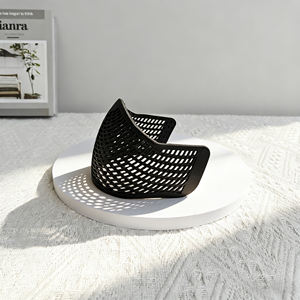 नॉन स्लिप नायलॉन हिजाब का ताज अंडरकैप फिट मोडल जर्सी बोना बॉंट हिजाब - Product Image 1