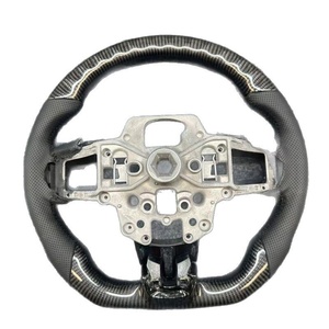 Volant sport en fibre de carbone pour Mustang 15-17 – Amélioration et modification automobile - Product Image 1