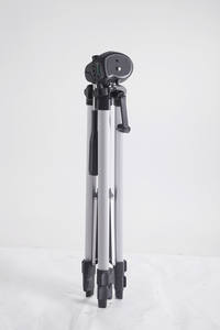 Weifeng WT330G universale <span class=keywords><strong>treppiedi</strong></span> di macchina fotografica di alta qualità leggero treppiede <span class=keywords><strong>per</strong></span> DSLR <span class=keywords><strong>smartphone</strong></span> - Product Image 2