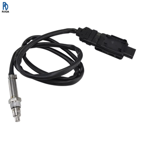 เซ็นเซอร์เลเซอร์ความแม่นยำสูง Keyence LK-G30 LK-G30A LK-G35 ระยะตรวจจับ 30 มม. ความยาวคลื่น 650 นาโนเมตร ความแม่นยำในการวัดซ้ำ 0.05 ไมครอน - Product Image 1