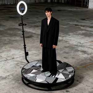 توصيل سريع، مخزون في المستودع، شعار مخصص، منصة للحفلات والزفاف والبث المباشر، تحكم لاسلكي، كشك تصوير بزاوية 360 درجة - Product Image 4
