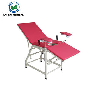 Matériel médical d'hôpital de lit d'examen gynécologique Offre Spéciale avec des étriers pour des hôpitaux et des cliniques - Product Image 1