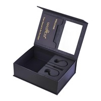 Boîte cadeau d'anniversaire magnétique pliante de luxe gaufrage avec logo personnalisé et revêtement UV pour vêtements de garçon boîte de papier pour chaussures emballage pour chaussettes