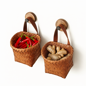 Panier de rangement en plastique tressé imitation rotin, panier mural avec sangle pour l'organisation de la maison et de la cuisine - Product Image 1