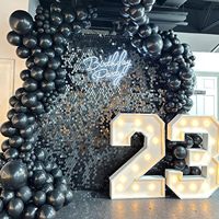 Panneau Mural Scintillant KLS pour Décoration de Fête d'Anniversaire Carrée, Décoration de Fond à Paillettes pour Mariages et Événements Festifs
