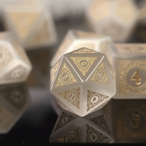 Udixi Bộ Xúc Xắc Họa Tiết Mắt Mèo Trắng Đá RPG Hình Rồng Và Ngục Tối Đa Diện - Product Image 5