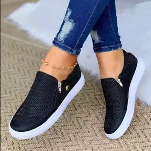 Fashion Rhinestone Sneakers Walking Style Shoes Women Platforms Slip On Shoes Casual Flat Shoes