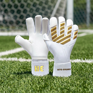 Gants de maintien de but de football de sport de qualité supérieure Gants de protection des doigts respirants personnalisés de marque privée Gants de football couleur blanche et brillante - Product Image 4