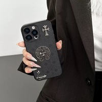 Coque de téléphone de luxe vintage étanche pour iPhone 15 et Apple 16 Pro Max avec design 3D croisé tendance et protection d'écran – Vente en gros