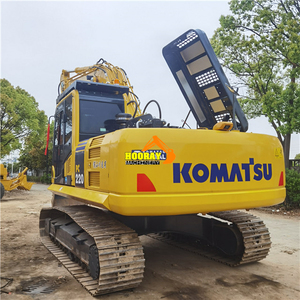 Excavatrice hydraulique Komatsu PC220-8MO de 22 tonnes, pour travaux de construction et de terrassement intensifs, unité d'occasion - Product Image 2