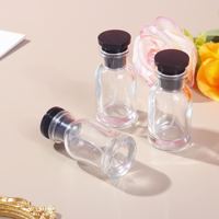 Bouteilles de parfum de luxe personnalisées OEM/ODM en gros, logo personnalisé, bouteilles de parfum vides transparentes professionnelles 25ml