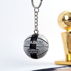 Llavero <span class=keywords><strong>de</strong></span> baloncesto hecho a mano con modelo <span class=keywords><strong>de</strong></span> recuerdo <span class=keywords><strong>de</strong></span> Kobe, James, Spurs y Curry - Product Image 3