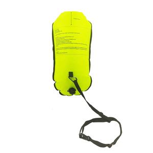 Boya <span class=keywords><strong>de</strong></span> natación inflable personalizable <span class=keywords><strong>de</strong></span> 28l, bolsa seca flotante, flotador <span class=keywords><strong>de</strong></span> remolque para natación, entrenamiento <span class=keywords><strong>de</strong></span> triatlón, natación <span class=keywords><strong>de</strong></span> agua abierta - Product Image 3