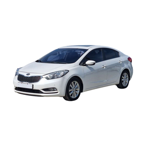 Toit ouvrant 2015 BLANC Marque coréenne Voiture d'occasion K3 Berline compacte Diesel Clé intelligente Navigation Caméra Régulateur de vitesse - Product Image 1