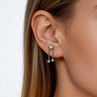 Boucle d'oreille céleste à triple chaîne en acier inoxydable 316L, clou plat pour femme, bijou d'oreille hélice étoile filante