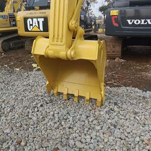 Excavatrice sur chenilles Komatsu PC200 d'occasion haute performance fiable équipement de terrassement composants de base pompe à moteur - Product Image 4