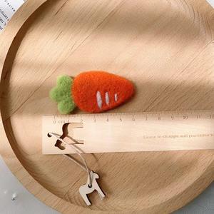 Accessoires en feutre de laine chaude Lop lapin carotte accessoires broche épingle à cheveux chapeau épingle à cheveux décorative enfants accessoires matériaux - Product Image 6