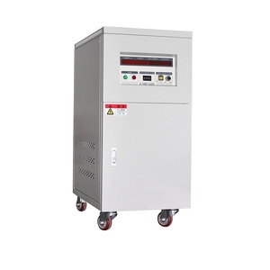 Transformador de Frecuencia Variable de 5KVA, Fuente de Alimentación de Voltaje CA para Uso Industrial - Product Image 4