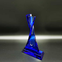 Atasan desain bagus kristal bulat warna dasar piala kristal penghargaan dengan kotak hadiah