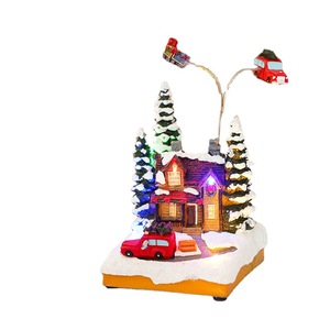Adorno navideño de resina con forma de casa, luminoso, musical, con antena giratoria, para decoración festiva. - Product Image 5