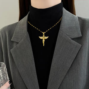 Venta caliente último chapado en oro Soaring Angel colgante collar personalidad de moda - Product Image 2