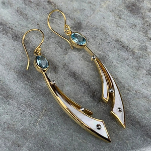 Orecchini Pendenti Vintage in Smalto per Donne, Eleganti Gioielli di Moda - Product Image 1