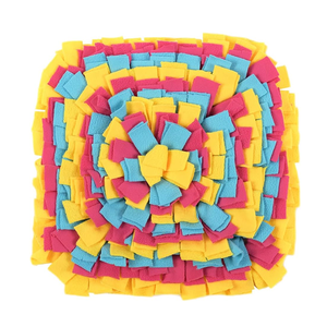 Tapis de stimulation olfactive pour chien, pour développer les compétences de recherche de nourriture, tapis d'entraînement à la faim lente, tapis de distribution de friandises pour chien, tapis anti-stress pour animaux de compagnie - Product Image 1