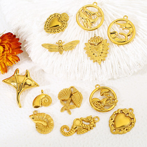 Colgantes de Acero Inoxidable con Temática Oceánica: Estrella de Mar, Concha, Mantarraya, Corazón - Accesorios de Joyería DIY, Dijes de Moda Unisex - Product Image 1