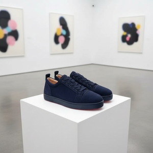 รองเท้าดีไซเนอร์คุณภาพสูง หนังสีดำ ระบายอากาศได้ดี พื้นกันลื่น แบบอ็อกซ์ฟอร์ด สำหรับผู้ชายและผู้หญิง สไตล์เรโทร แฟชั่นลำลอง ฤดูใบไม้ร่วง ฤดูหนาว - Product Image 1