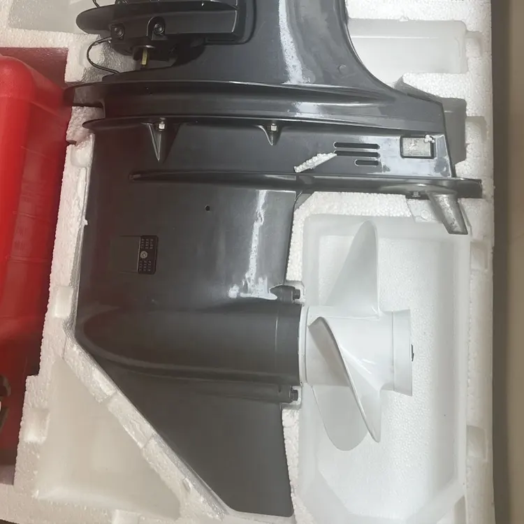 Brand new 2 stroke 40hp outboard motor cheaper boat engine for yamahas the same style boat engine