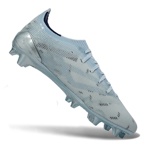 Nouvelles Chaussures de Football Unisexe à Crampons Haute Performance avec Logo Personnalisé pour Hommes, Idéales pour le <span class=keywords><strong>Futsal</strong></span>, le Gazon Artificiel (AG) et le Terrain Synthétique (TF) - Product Image 1